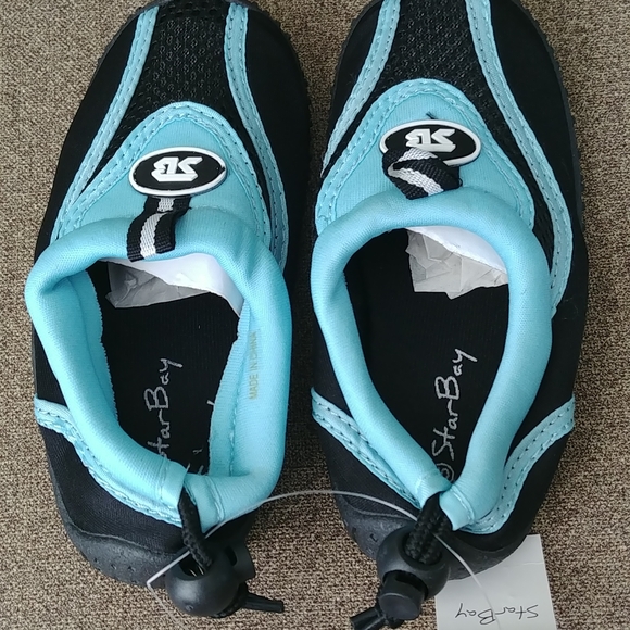 💫HOST PICK💫NWT, Size 10, STARBAY KID'S Athletic Water Shoes Aqua Socks - Picture 3 of 6